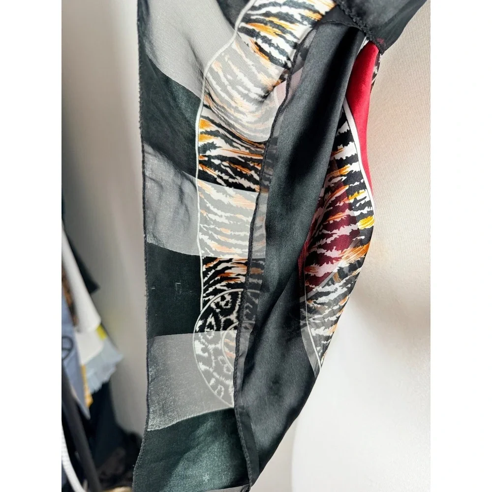 Red‎ Black Equestrian Chain Horse Bit Animal Print Square Scarf Neckerchief